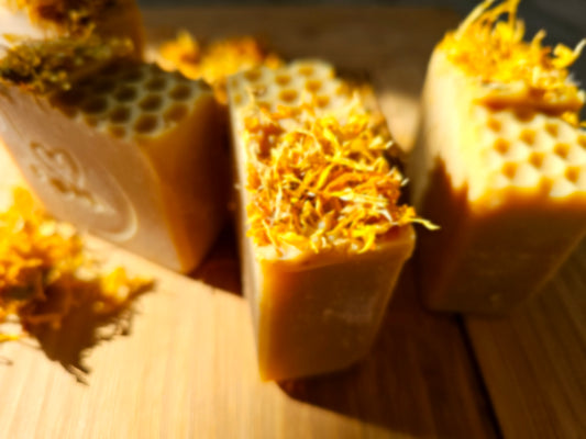 Calendula Honey Oat-Milk Soap