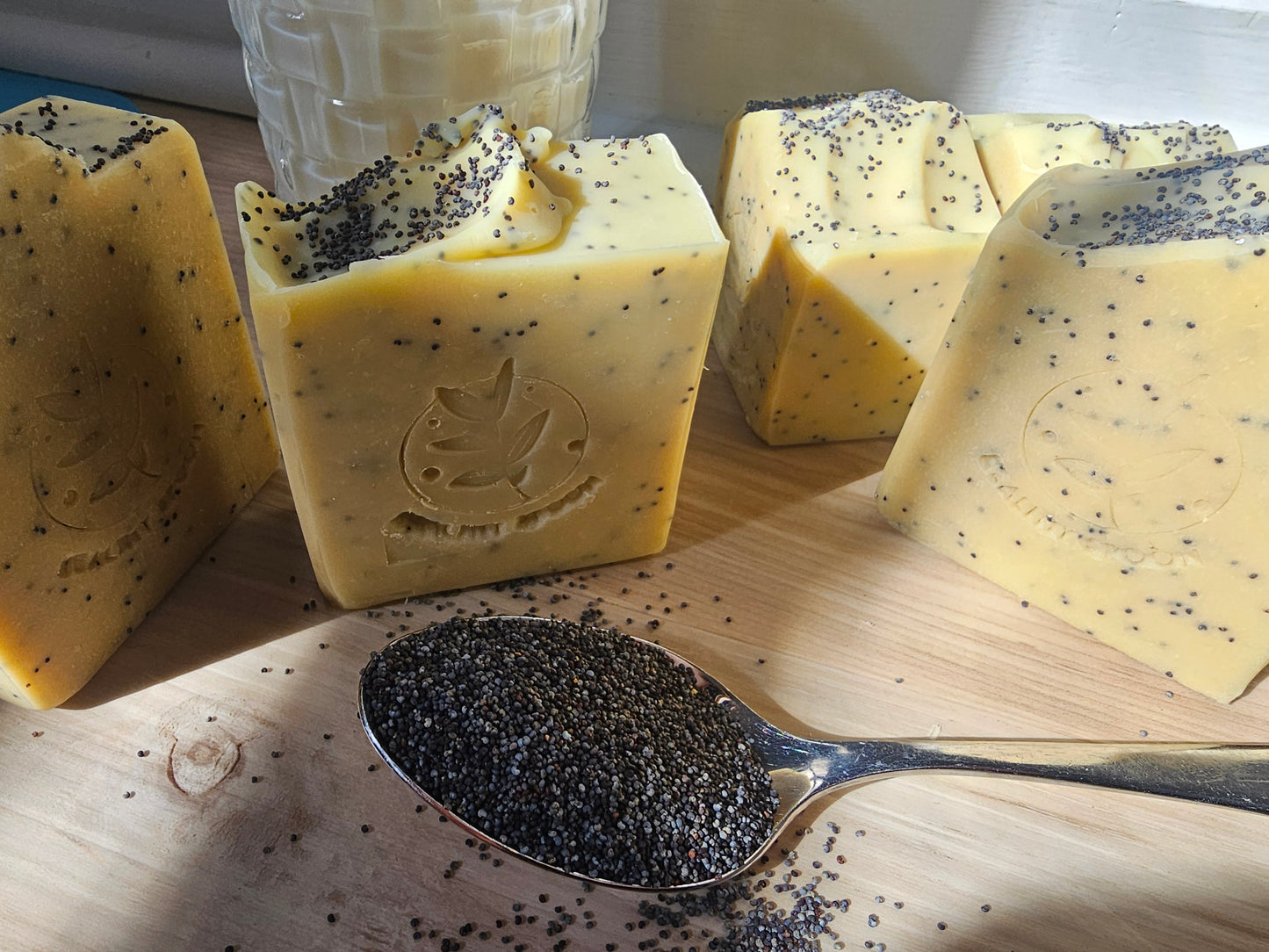 Goat Milk & Poppy Seeds Soap